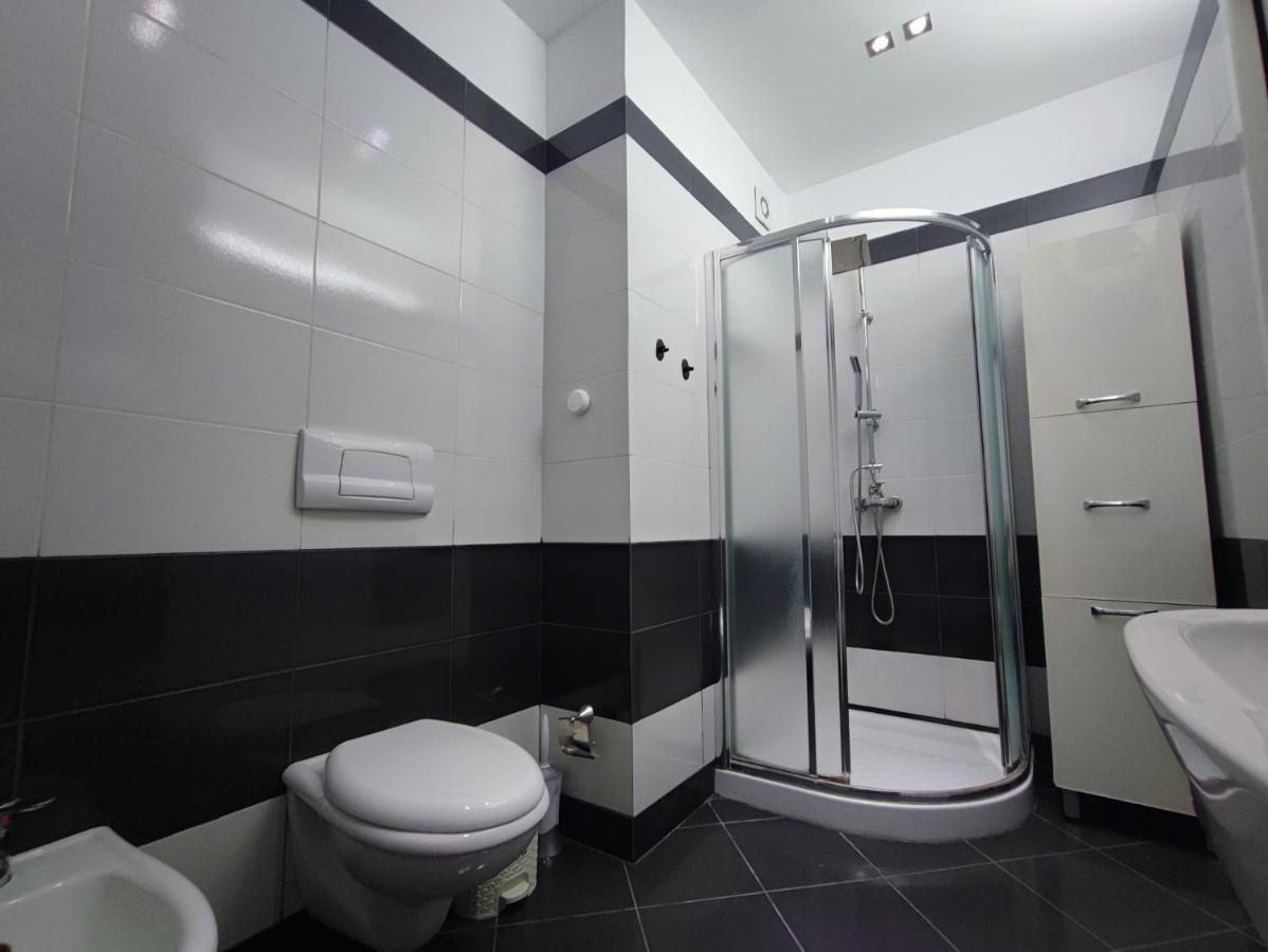 Tirana New Bazaar-Apartment 2 Экстерьер фото