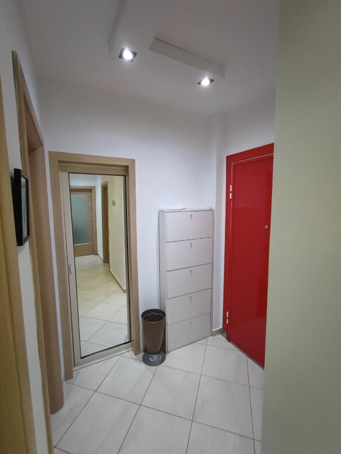 Tirana New Bazaar-Apartment 2 Экстерьер фото